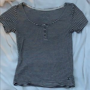 american eagle tshirt